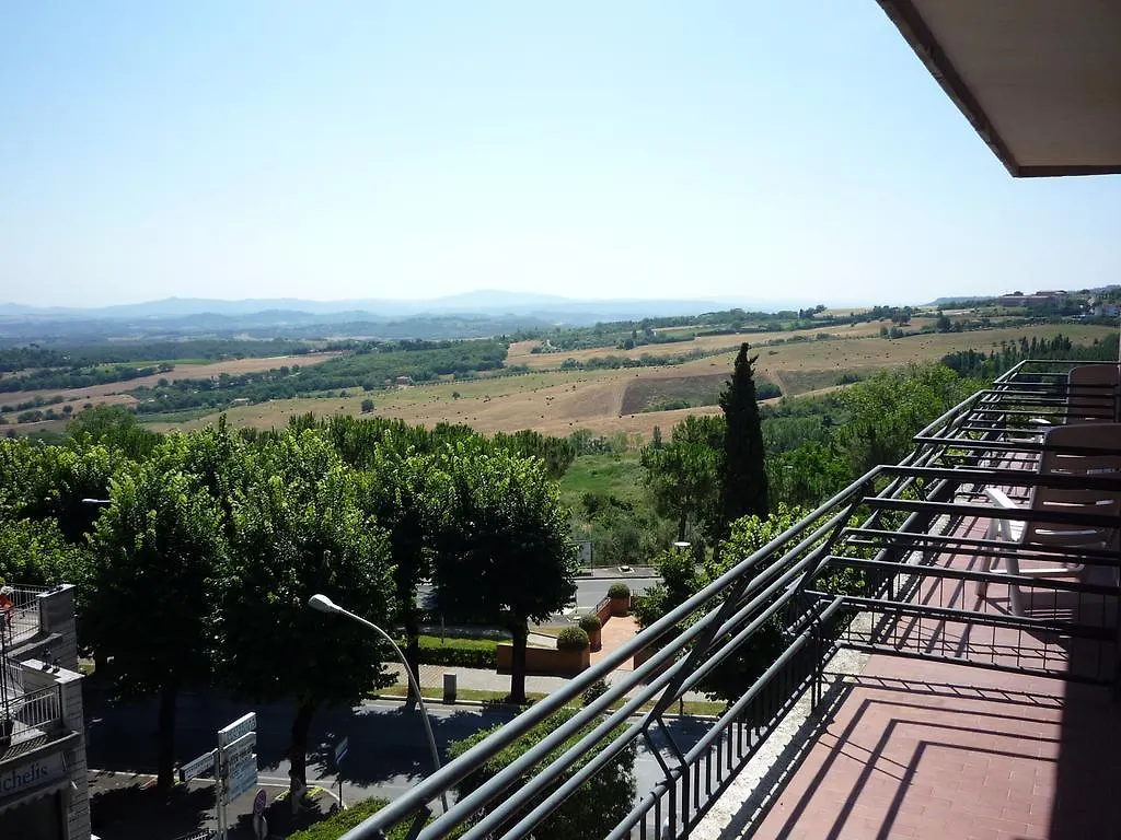 קיאנצ'נו טרמה Hotel Montecarlo