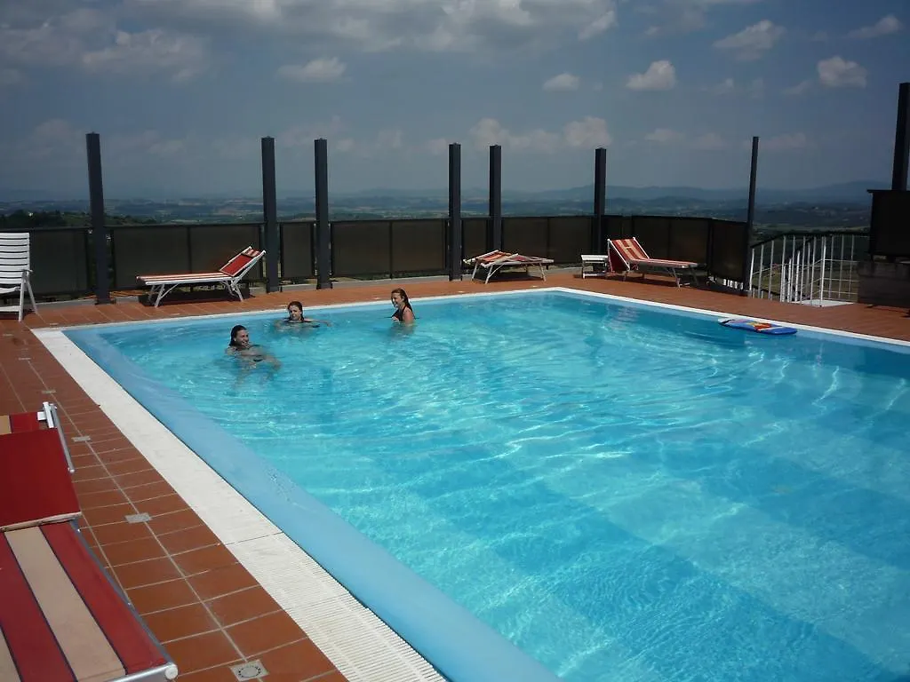 קיאנצ'נו טרמה Hotel Montecarlo