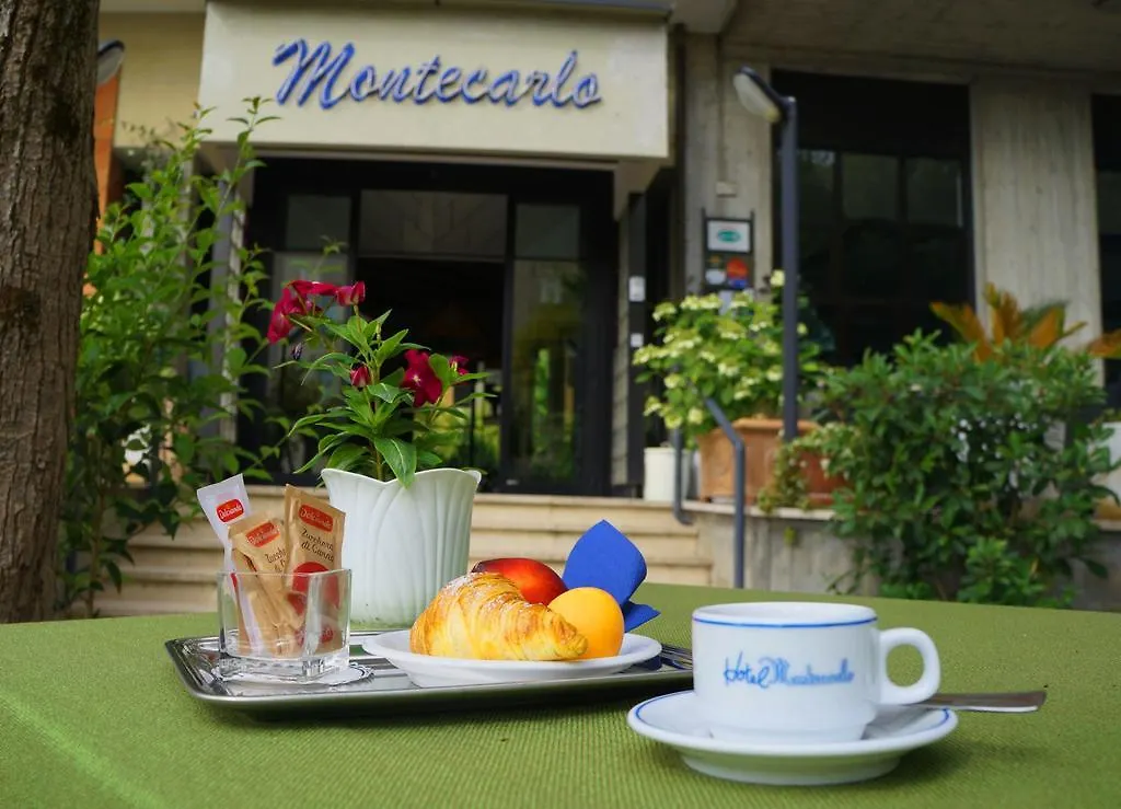 קיאנצ'נו טרמה Hotel Montecarlo 3*, קיאנצ'נו טרמה איטליה